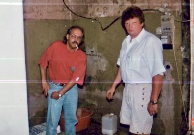 Beim Umbau: Peter Türschmann und Bernd Flügel