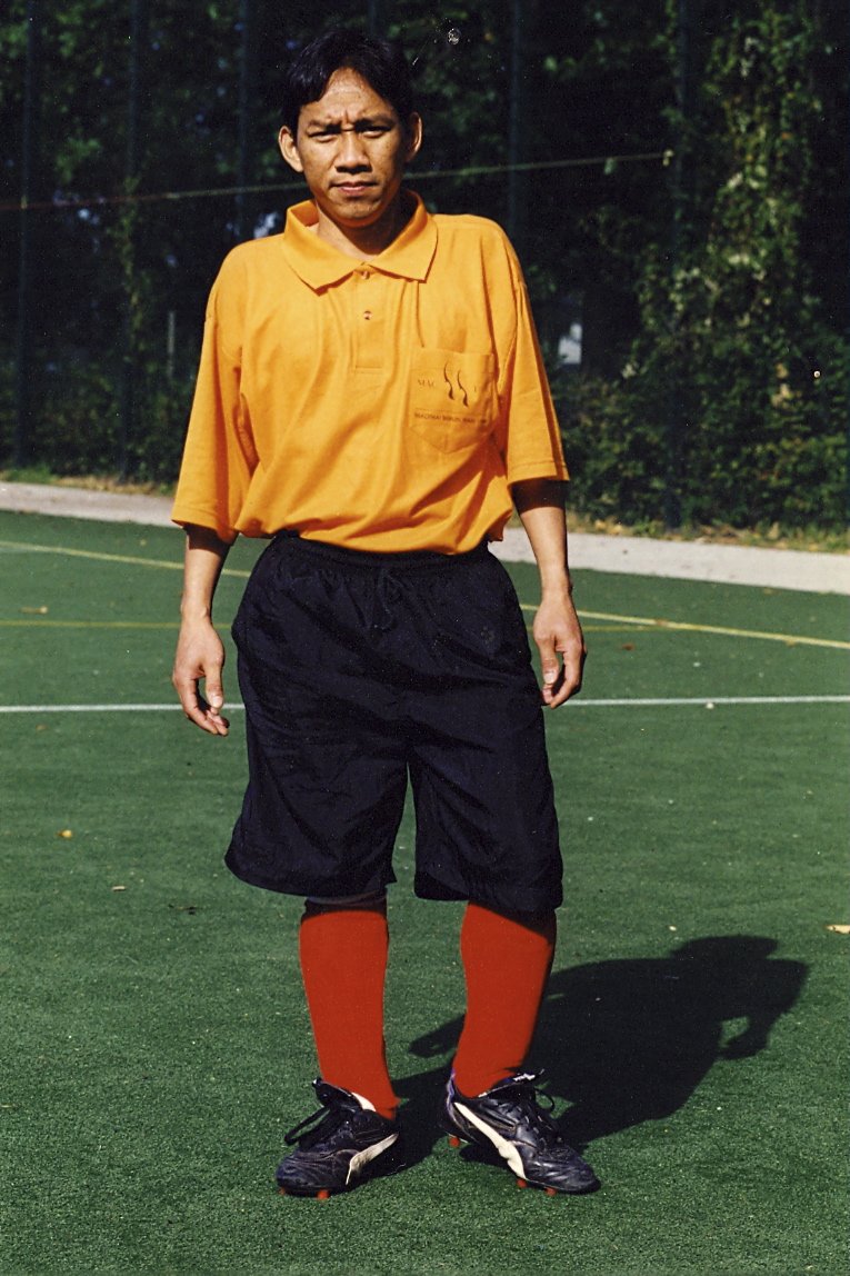 Koch der Maothai-Fußballmannschaft 1995